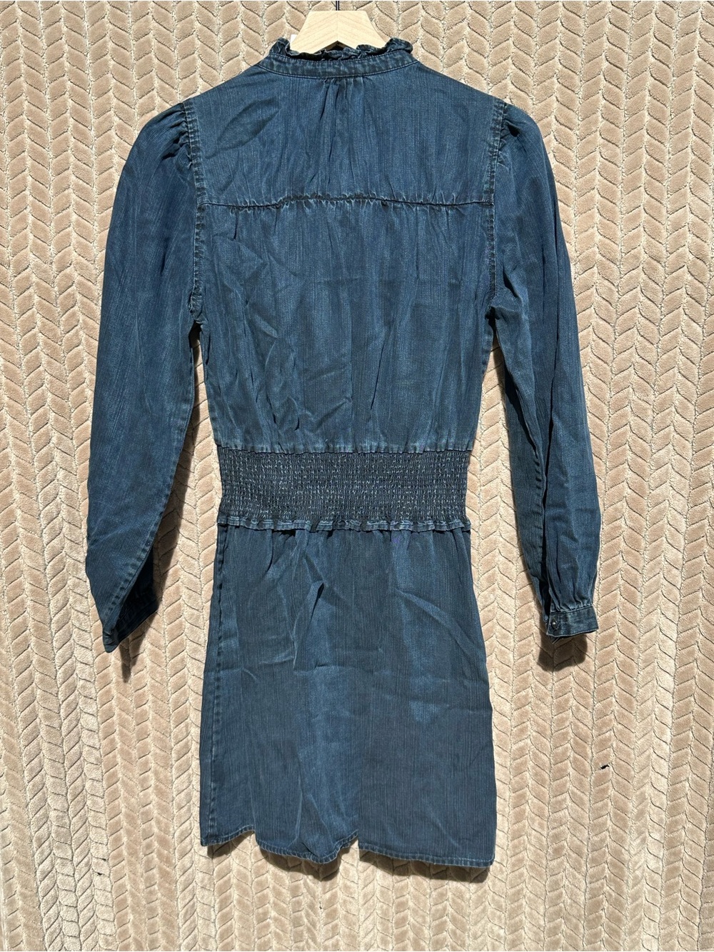 Rails Shawna Dark Vintage Tencel Denim Mini Dress XS Smocked Waist Ruffle Neck - Picture 4 of 11
